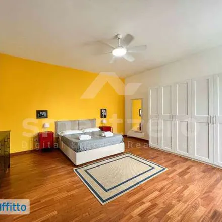 Image 3 - Via Santa Monica, 80136 Naples NA, Italy - Apartment for rent