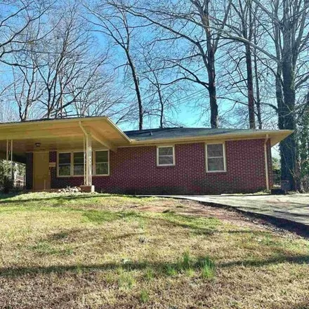 Buy this 3 bed house on 231 Poplar Street in Toccoa, GA 30577