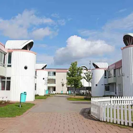 Rent this 3 bed apartment on Skattegården 98B in 581 11 Linköping, Sweden