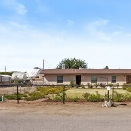 Image 2 - 5999 Dona Ana Road, Las Cruces, NM 88007, USA - House for sale