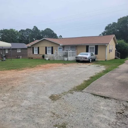 Buy this 3 bed house on 1042 Porter Drive in Elbert County, GA 30635