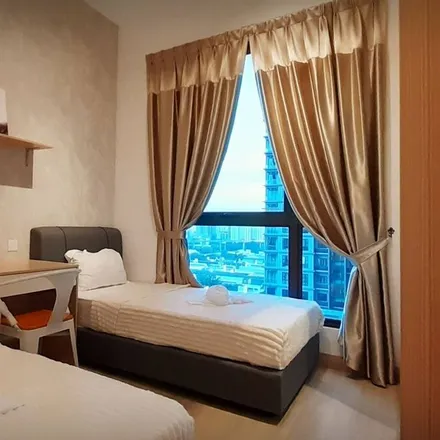 Rent this 3 bed condo on Subang Jaya in LRT Linked Bridge, UOA Business Park