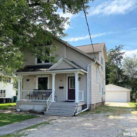 Rent this 3 bed house on 218 Garfield Avenue in Galesburg, IL 61401