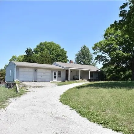 Image 3 - 11900 East 39th Street South, Independence, MO 64052, USA - House for sale