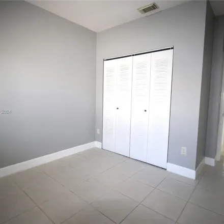 Rent this 3 bed apartment on 848 Brickell Avenue in Miami, FL 33131