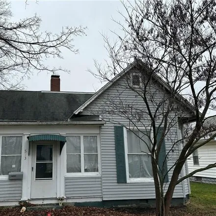 Buy this 2 bed house on 329 West Carroll Street in Paris, IL 61944