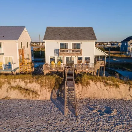 Image 5 - 1196 New River Inlet Road, North Topsail Beach, NC 28460, USA - House for sale
