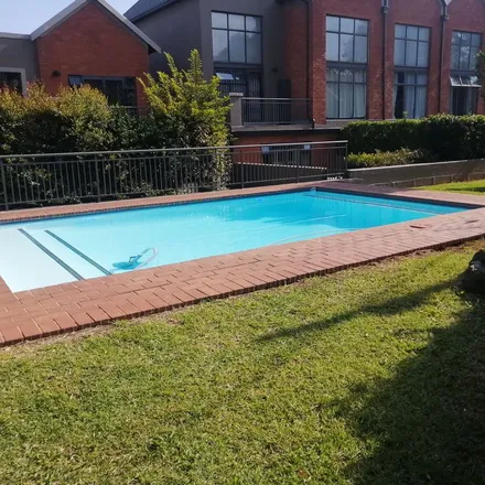 Image 2 - Acacia Road, Cresta, Johannesburg, 2001, South Africa - Townhouse for rent
