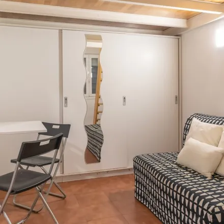 Rent this studio apartment on Calle de Jesús y María in 36, 28012 Madrid