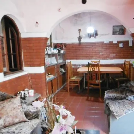 Buy this 4 bed house on Santiago Plaul 3579 in Partido de Lanús, 1827 Lanús Oeste