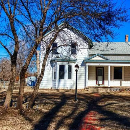 Buy this 4 bed house on 410 West Jefferson Avenue in Sterling, Rice County