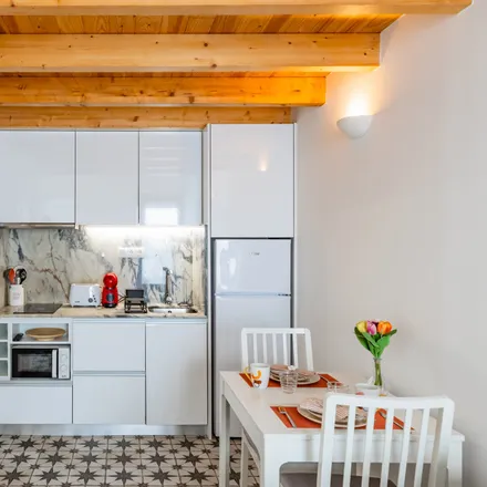Rent this 1 bed apartment on Rua Câmara Pestana 580 in 4350-086 Porto, Portugal