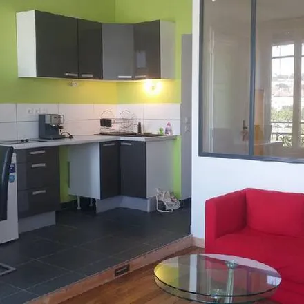 Rent this 1 bed apartment on 94 Avenue Jean Jaurès in 69007 Lyon 7e Arrondissement, France