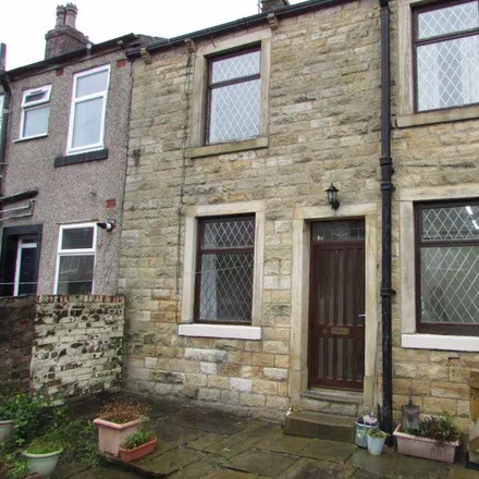 Rent this 2 bed townhouse on Dearnley Post Office in New Road, Smithy Bridge