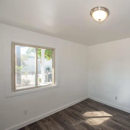 Image 7 - 1441 Hoover Avenue, National City, CA 91950, USA - House for sale
