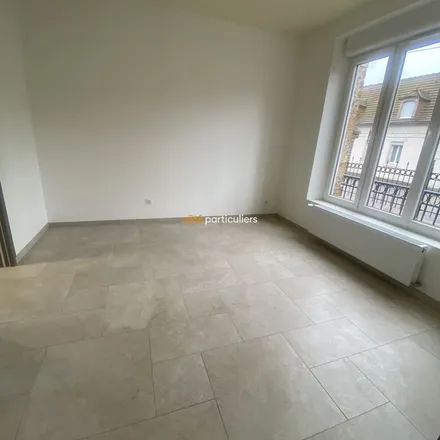 Rent this 4 bed apartment on 10 Boulevard Mony in 60400 Noyon, France