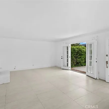 Image 5 - 420, 420 1/2 Narcissus Avenue, Newport Beach, CA 92625, USA - Apartment for rent