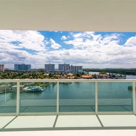 Rent this 3 bed condo on 400 Sunny Isles East in Gateway Loop, Sunny Isles Beach