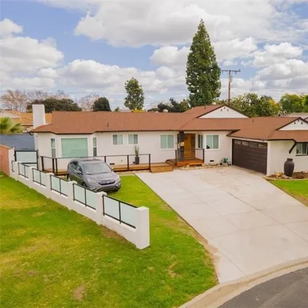 Image 3 - 7201 Cleargrove Drive, Downey, CA 90240, USA - House for sale