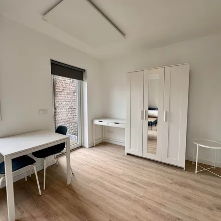 Rent this 1 bed apartment on Scharnerweg in 6224 JJ Maastricht, Netherlands
