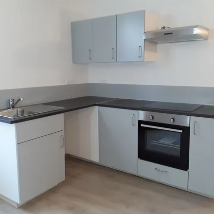Rent this 3 bed apartment on 902 Ancien Chemin d'Arles in 13690 Graveson, France