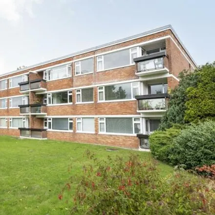 Rent this 2 bed apartment on Greenacres in Rayleigh Road, Bristol