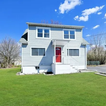 Buy this 3 bed house on 4 1st Avenue in West Milford, NJ 07480