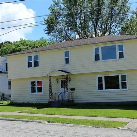 Buy this 5 bed duplex on 2916 Rudolph Avenue in Erie, PA 16508