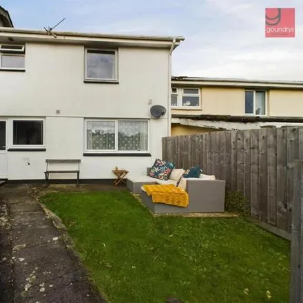 Buy this 3 bed townhouse on Halwyn Place in Truro, TR1 2LA
