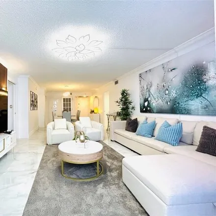 Image 9 - Maison Grande Condominium, 6039 Collins Avenue, Miami Beach, FL 33140, USA - Condo for rent