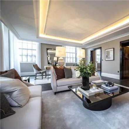 Image 4 - Corinthia Residences, Londres, London, Sw1a - Room for rent