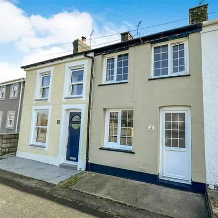 Buy this 2 bed townhouse on Neuadd Pendre in Brook Street, Tywyn