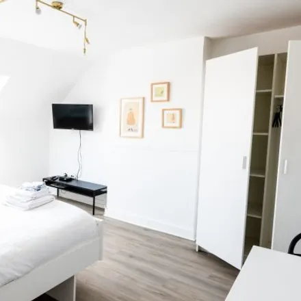 Rent this studio apartment on Rue du Noyer - Notelaarsstraat / Rue du Noyer - Notelaarstraat 301 in 1000 Brussels, Belgium