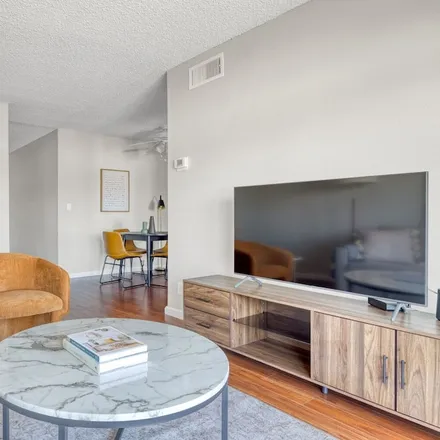 Rent this 2 bed apartment on Los Angeles