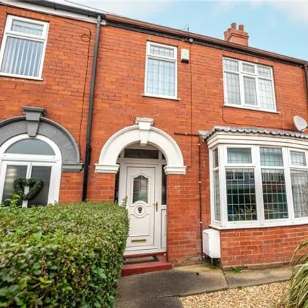 Buy this 3 bed townhouse on 48 Marshall Avenue in Grimsby, DN34 4AF