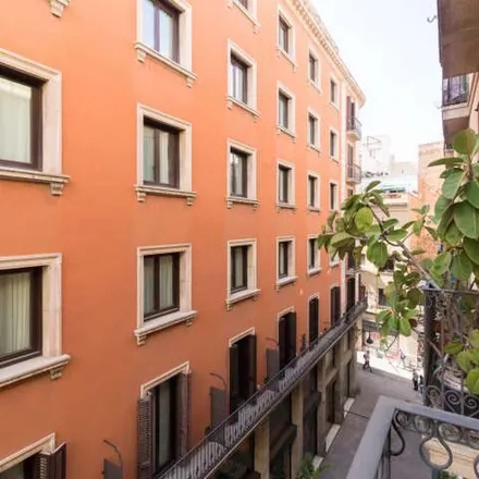 Rent this 4 bed apartment on Decathlon in Carrer de la Canuda, 20