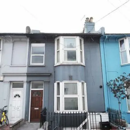 Rent this 5 bed townhouse on 130 Upper Lewes Road in Brighton, BN2 3FD
