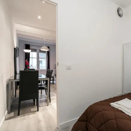 Rent this 2 bed apartment on Carrer de Montserrat in 7, 08001 Barcelona