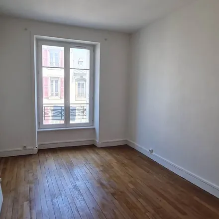Rent this 5 bed apartment on 7 Rue Marcel Sembat in 29200 Brest, France