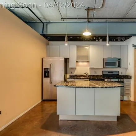 Image 6 - Metro Lofts, 322 East Harrison Avenue, Royal Oak, MI 48067, USA - Condo for sale