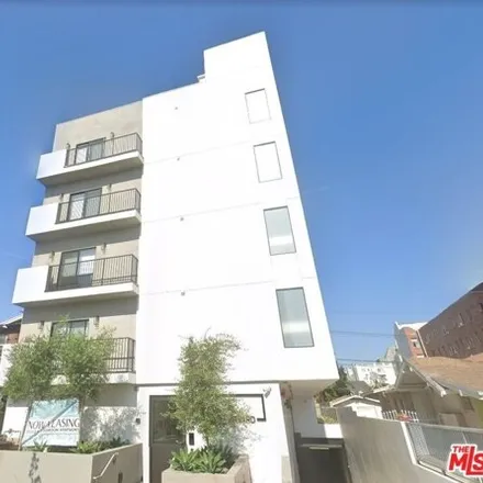 Rent this studio apartment on 945 South Harvard Boulevard in Los Angeles, CA 90006