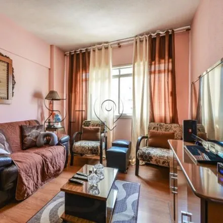 Buy this 2 bed apartment on Avenida Brigadeiro Luís Antônio 1627 in Morro dos Ingleses, São Paulo - SP