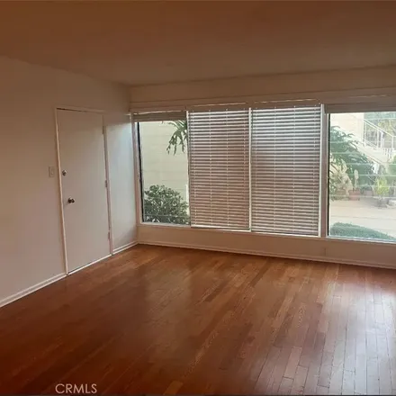Image 2 - 17012 Sunset Boulevard, Los Angeles, CA 90272, USA - Apartment for rent