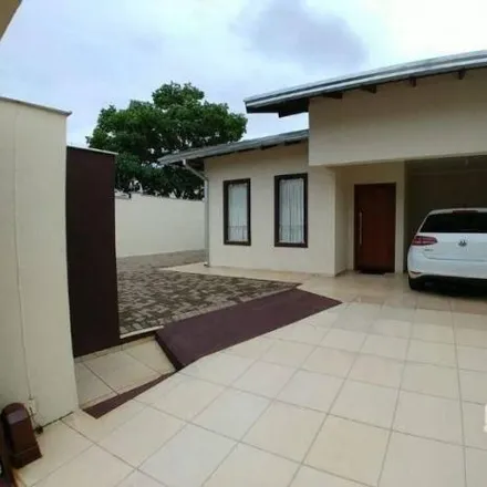 Buy this 3 bed house on Rua Gildo Fertonani in Leonor, Londrina - PR