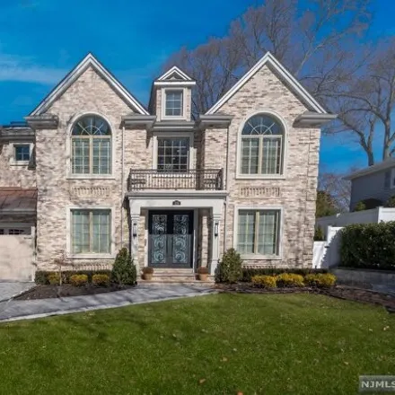Buy this 6 bed house on 335 Franklin Place in Paramus, NJ 07652
