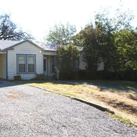 Rent this 4 bed house on 895 South Brazos Street in Weatherford, TX 76086