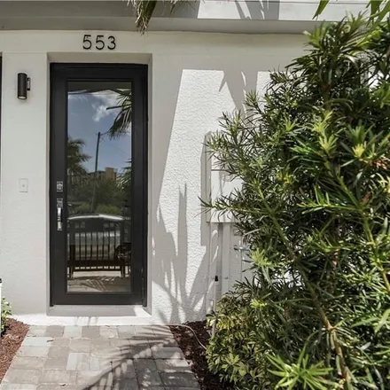 Image 3 - 553 Northeast 21st Court, Wilton Manors, FL 33305, USA - Townhouse for sale