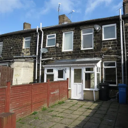 Image 2 - New Street, Sheffield, S35 4LU, United Kingdom - Townhouse for rent