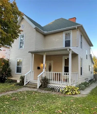 Image 1 - 209 South Jackson Street, New Lexington, Perry County, OH 43764, USA - House for sale