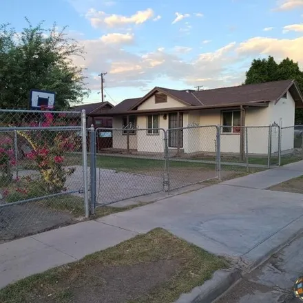 Buy this 1studio house on 474 West Olive Avenue in El Centro, CA 92243